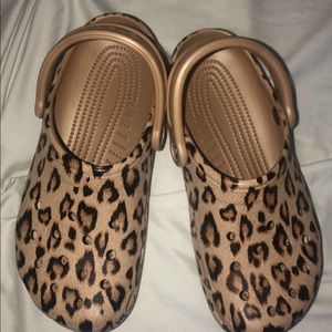 Cheetah crocs 8